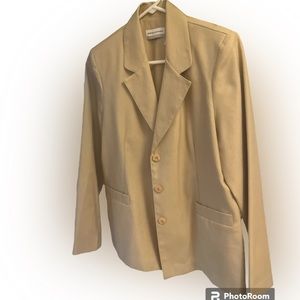 NWT Alfred Dunner beige blazer, size 10 petite, rare no longer made